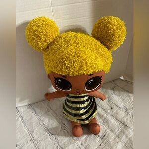 L.O.L.SURPRISE! QUEEN BEE HUGGABLE SOFT PLUSH DOLL MISSING SHOES STRIPPED DRESS